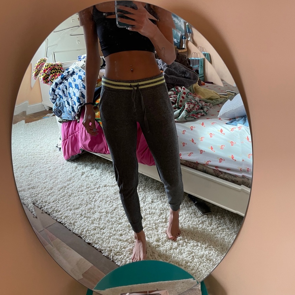 MUDD joggers